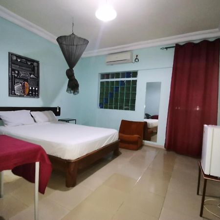 Hotel Badinca Alojamento Low Cost In Bissau Avenida Francisco Mendes Exteriér fotografie