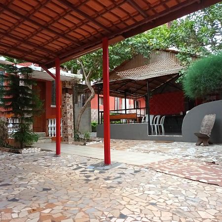 Hotel Badinca Alojamento Low Cost In Bissau Avenida Francisco Mendes Exteriér fotografie