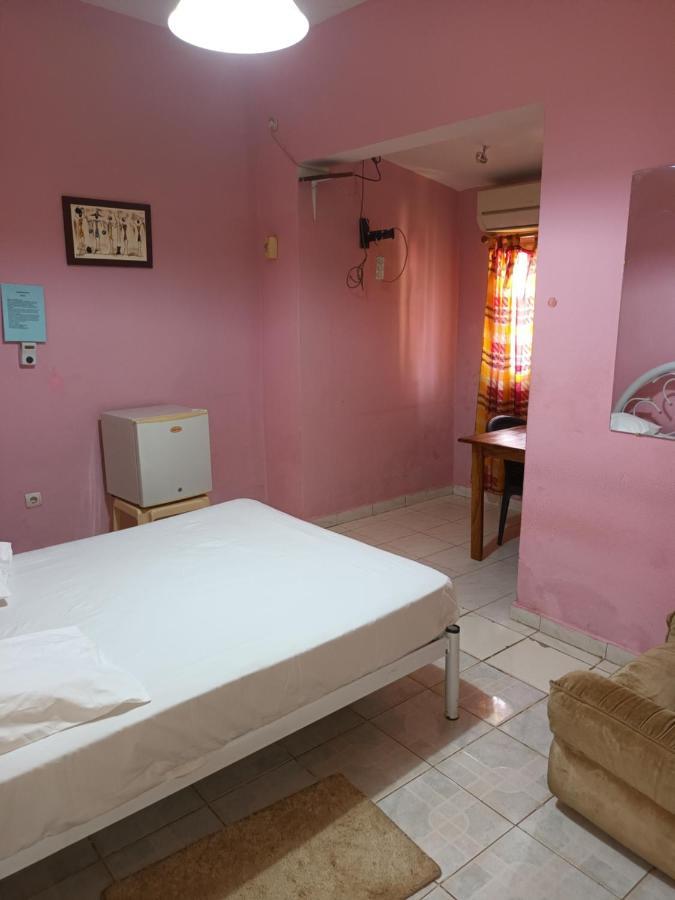Hotel Badinca Alojamento Low Cost In Bissau Avenida Francisco Mendes Exteriér fotografie