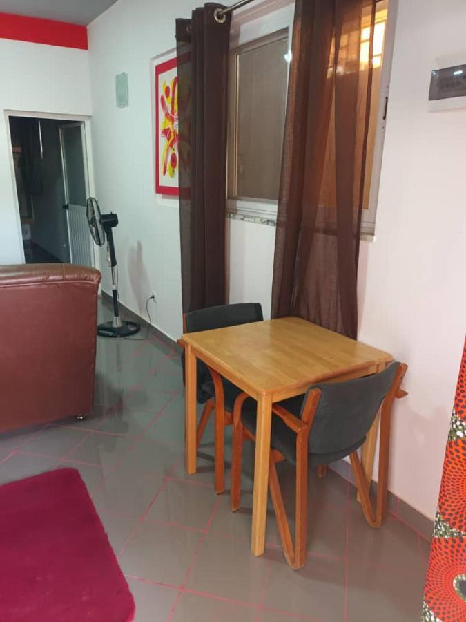Hotel Badinca Alojamento Low Cost In Bissau Avenida Francisco Mendes Exteriér fotografie