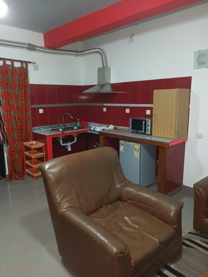 Hotel Badinca Alojamento Low Cost In Bissau Avenida Francisco Mendes Exteriér fotografie